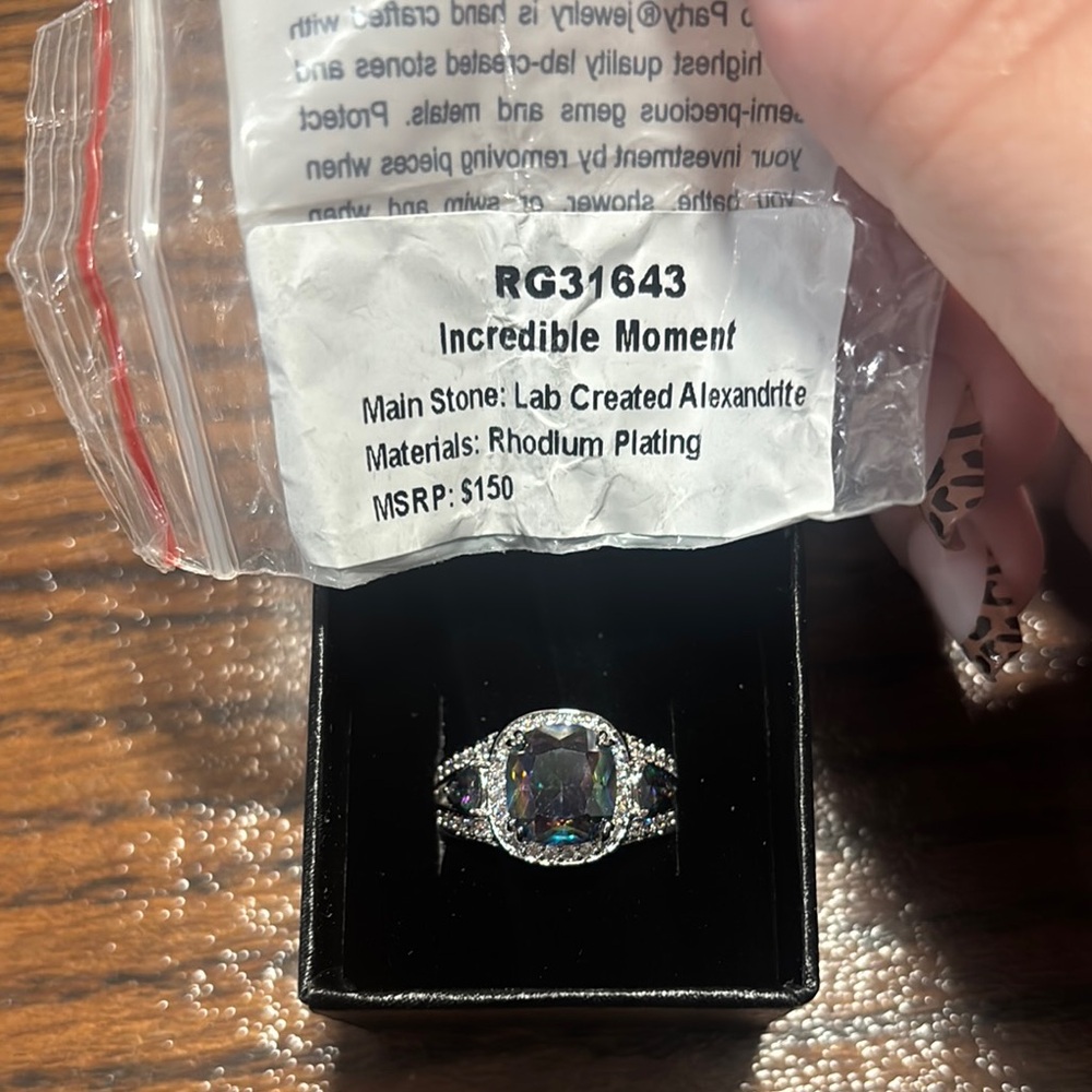 Bomb party June Ring